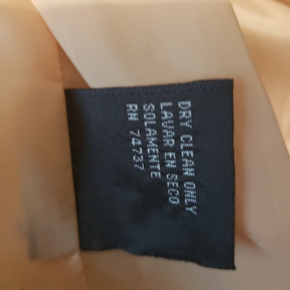 COPY - 2 PC suit - Picture 2 of 10